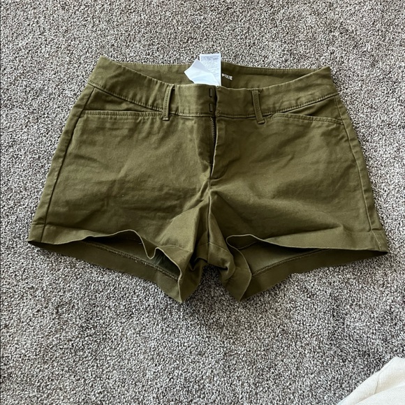Olive green pixie shorts - Picture 1 of 3
